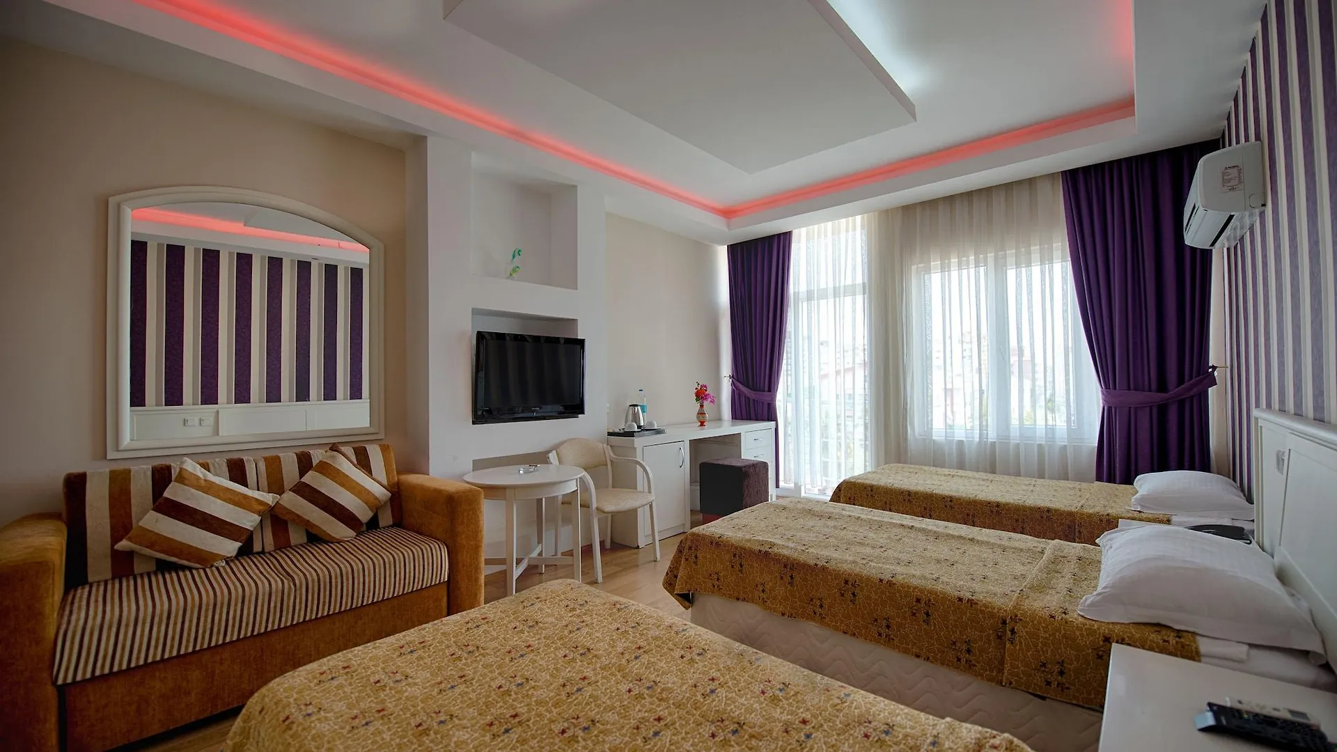 Lara World Hotel Antalya 3*,  Turcja